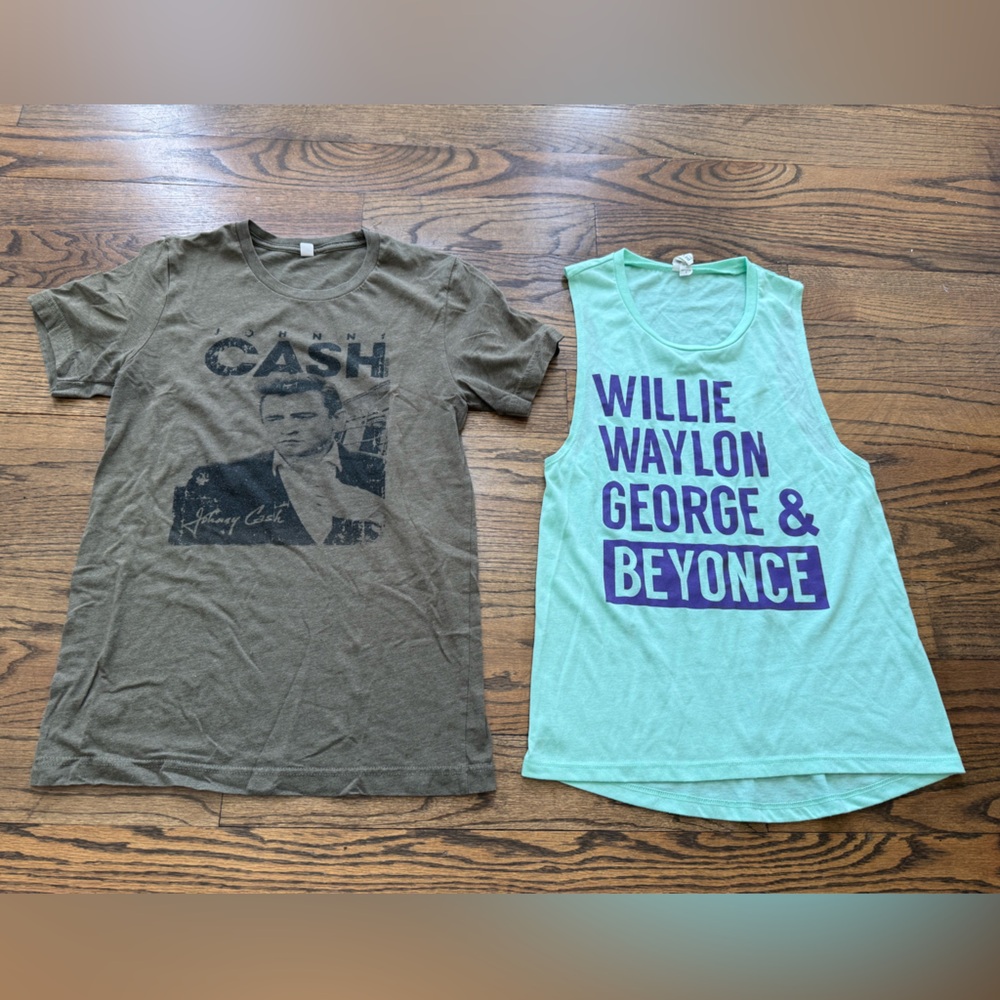 Johnny Cash Graphic Tee + Willie Waylon George Beyoncé Tank | Women’s Small